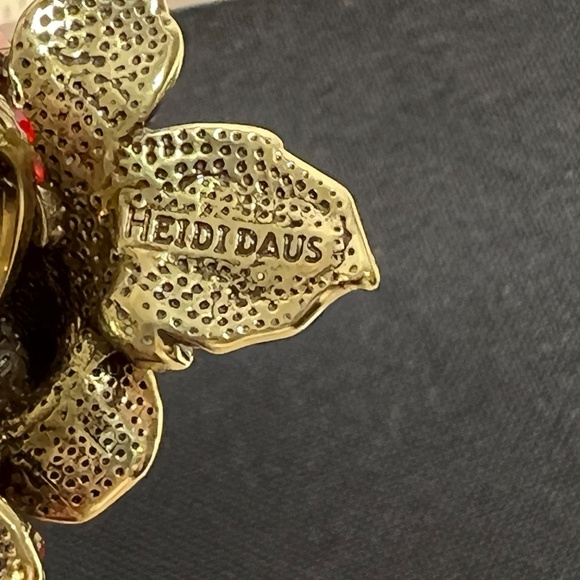 HEIDI DAUS Statement Ring RARE Red Rose Crystal ROSE ELEGANCE Estate - Picture 14 of 15